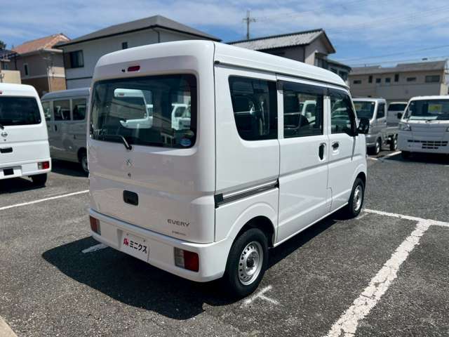 Suzuki Every 5