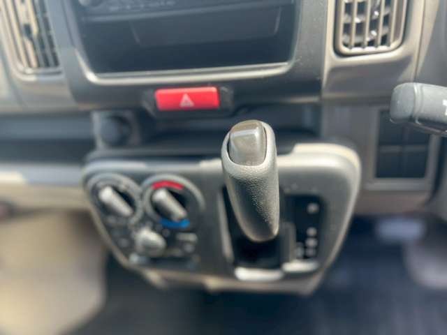 Suzuki Every 8