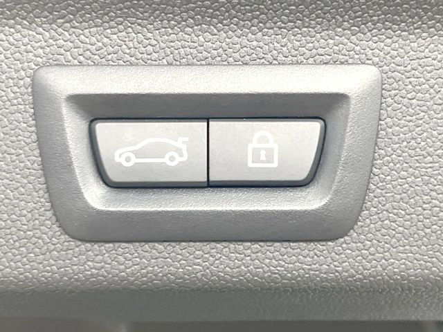 MINI Crossover 9