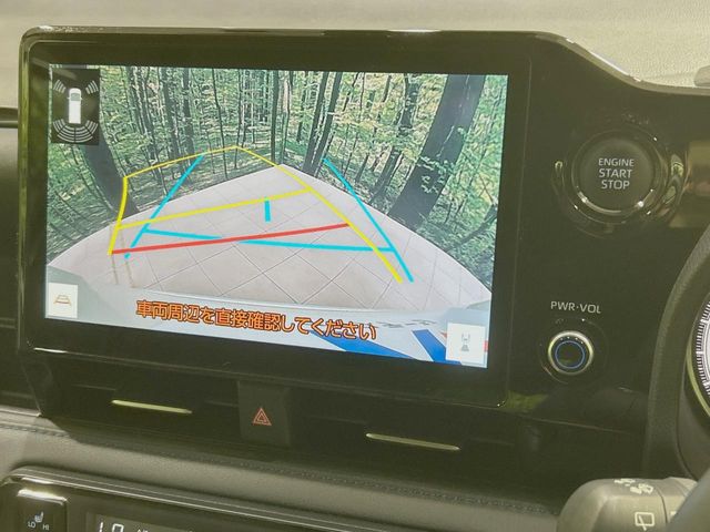 Toyota Voxy 5