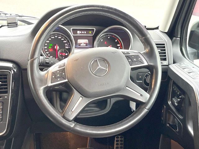 Mercedes-Benz G-Class 12