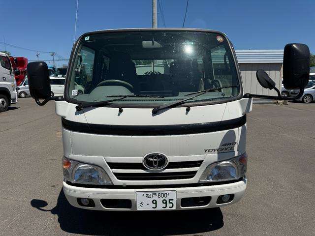 Toyota Toyoace 3