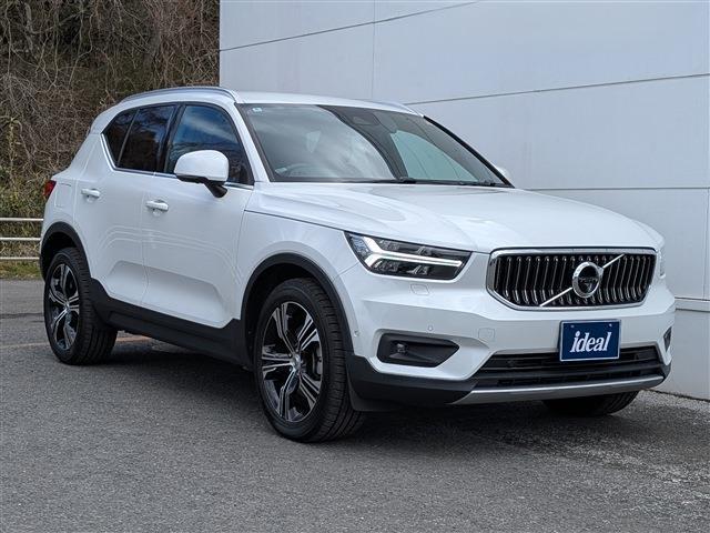 Volvo XC40 3