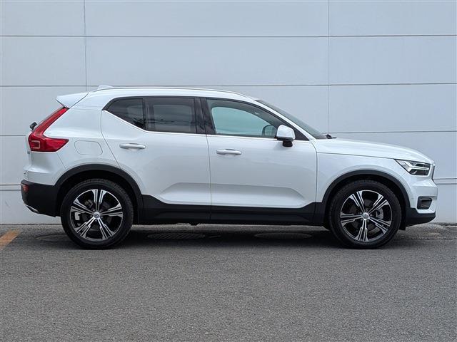 Volvo XC40 4