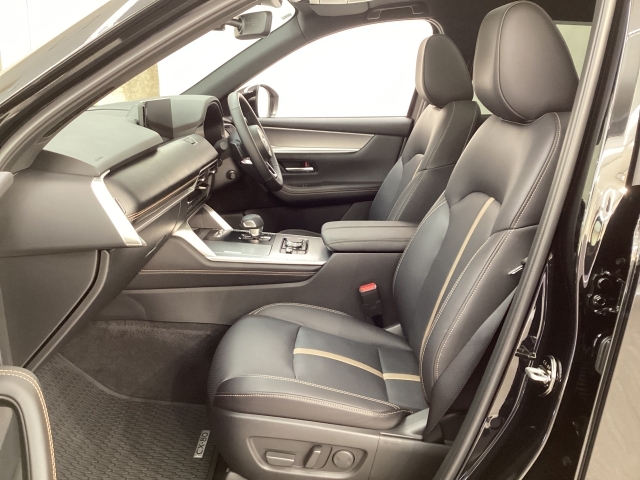 Mazda CX-80 10