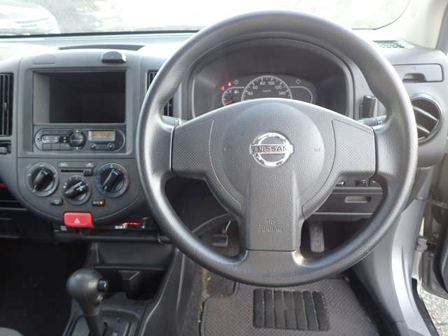 Nissan NV150 AD 8