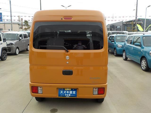 Suzuki Every 8