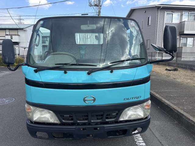 Hino Dutro 2
