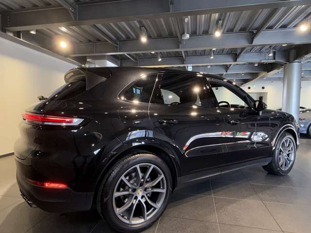 Porsche Cayenne 9