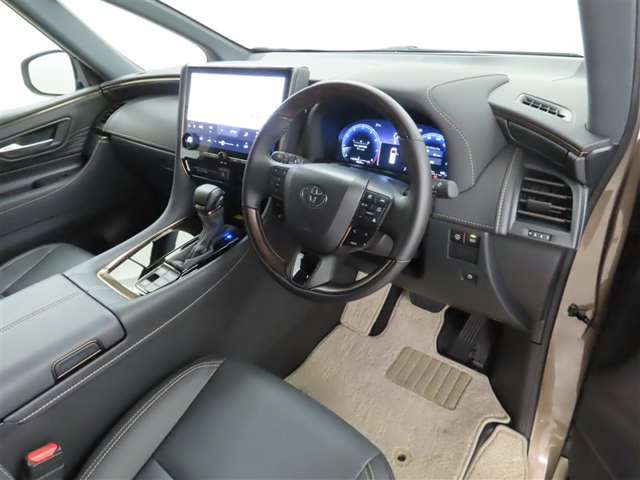 Toyota Alphard 12