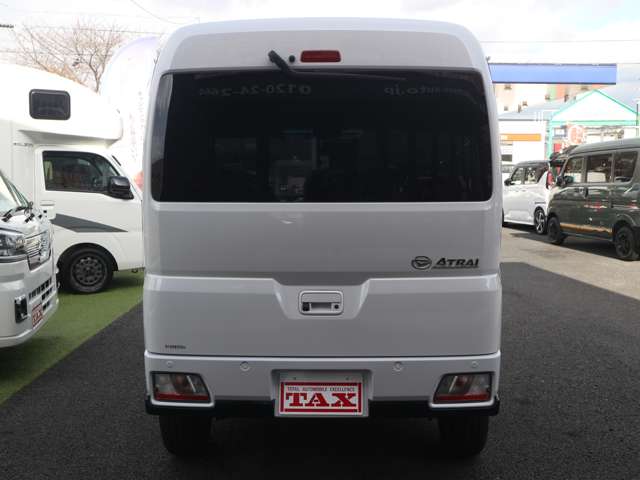 Daihatsu Atrai 12