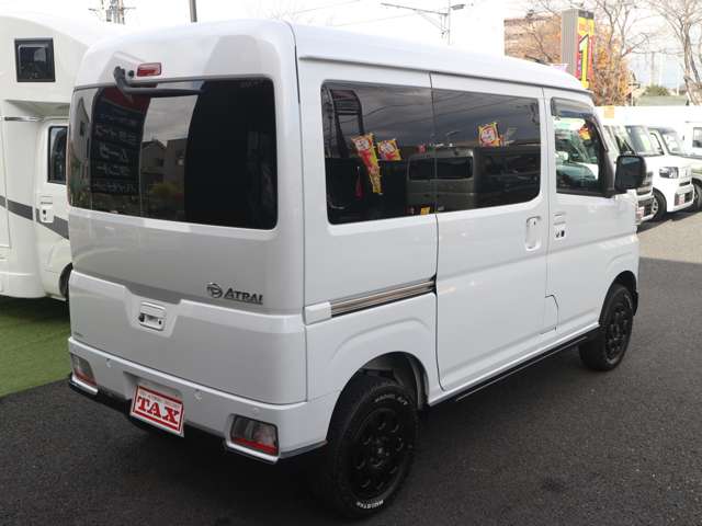 Daihatsu Atrai 11