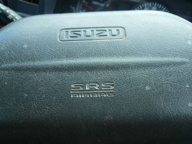 Isuzu Elf 11