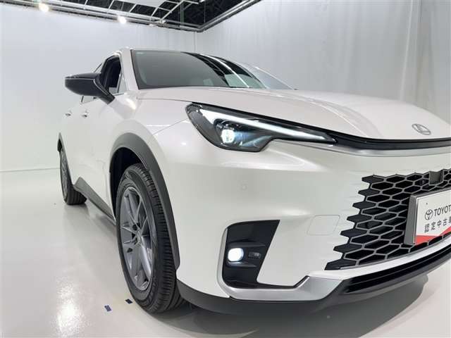 Lexus LBX 8