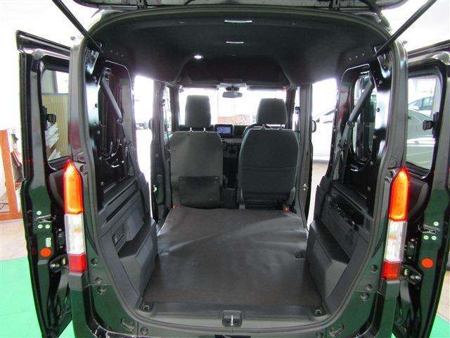 Honda N-VAN 11