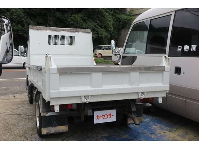Mitsubishi Fuso Canter 8