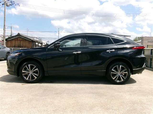 Toyota Harrier 2