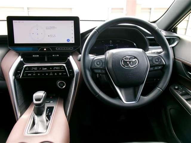 Toyota Harrier 4