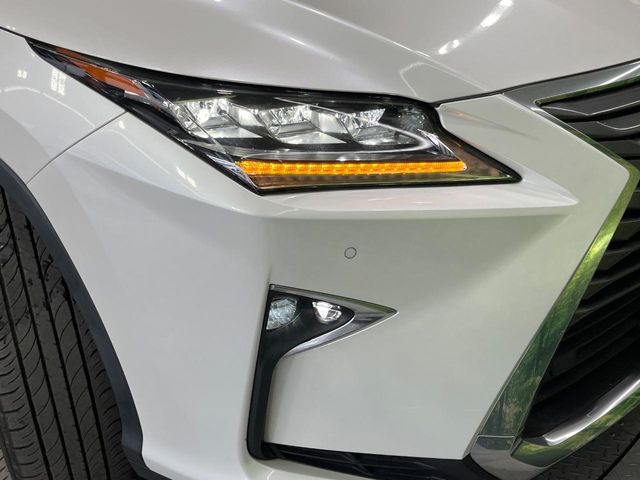Lexus RX 11