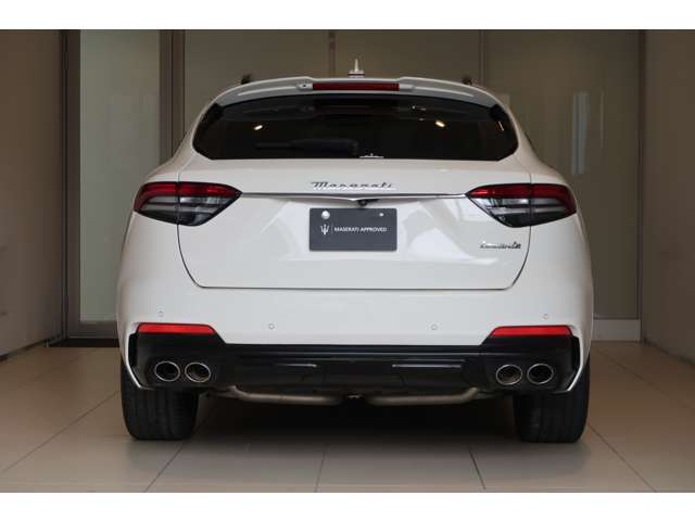 Maserati Levante 10