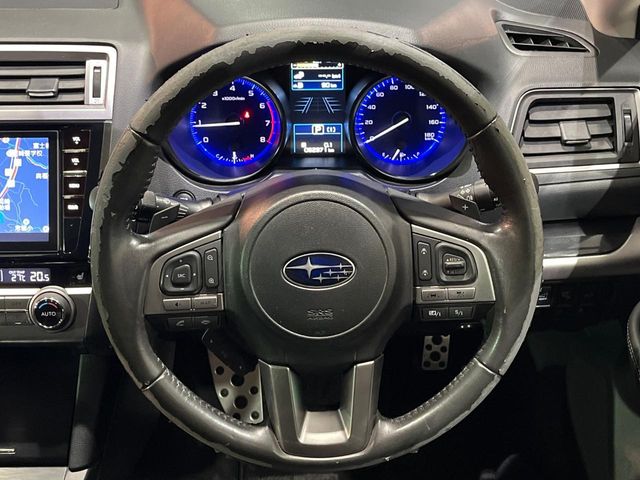 Subaru Legacy Outback 12