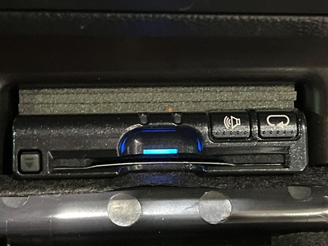 Subaru Legacy Outback 8