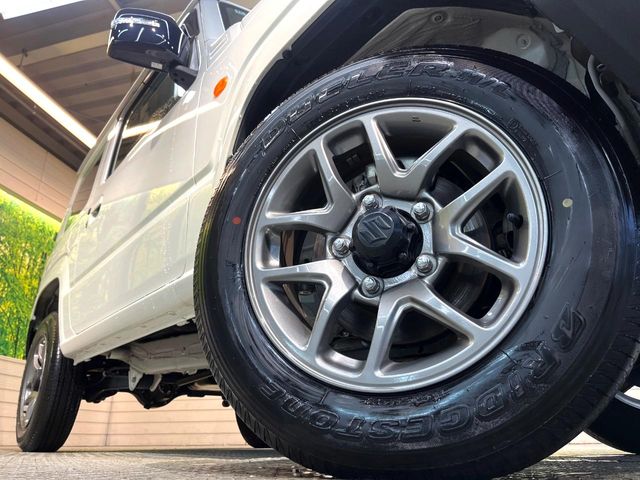 Suzuki Jimny 12