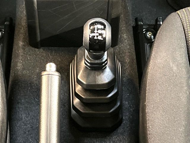 Suzuki Jimny 3