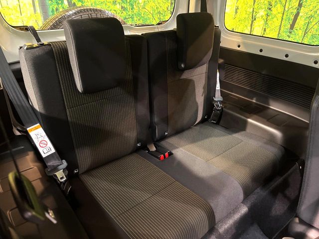 Suzuki Jimny 10