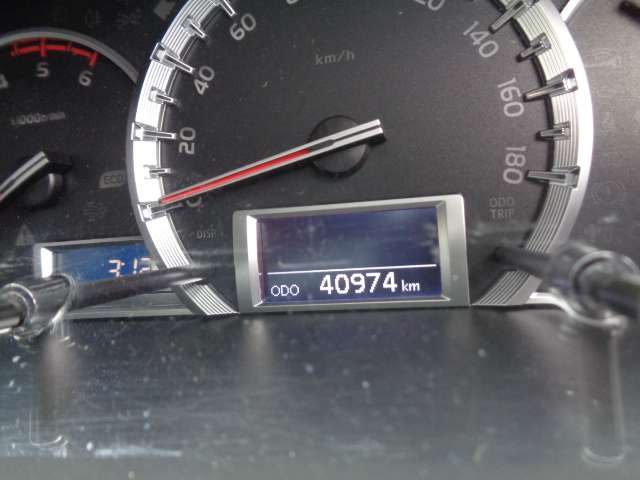Toyota Regius Ace 9