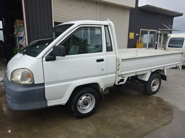 Toyota Light Ace Truck 2