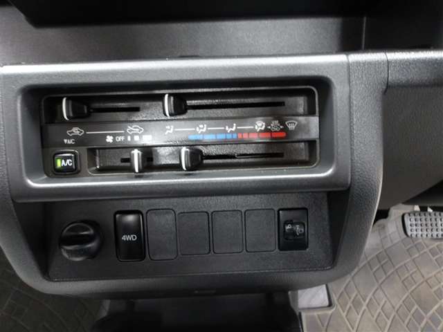 Daihatsu Hijet Truck 8