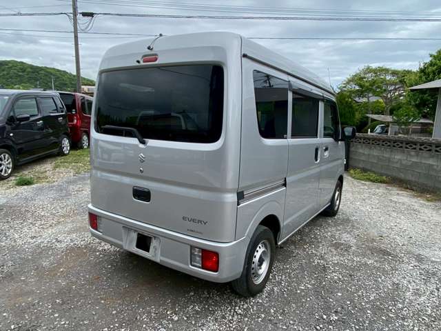 Suzuki Every 10