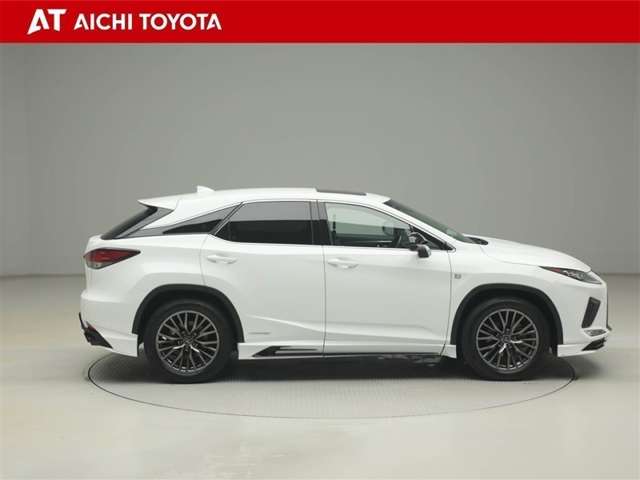 Lexus RX 7