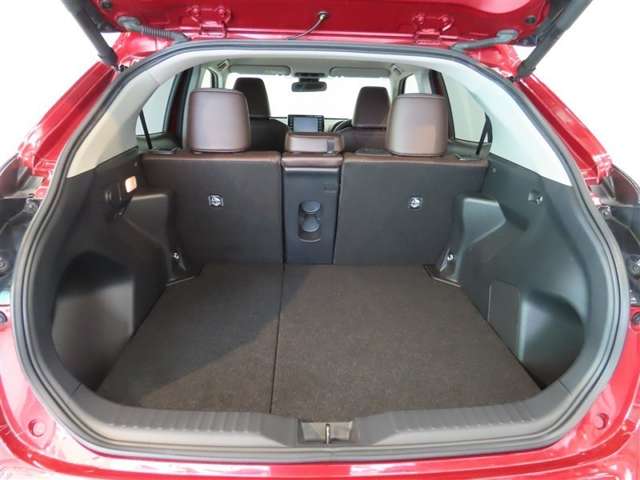 Toyota Yaris Cross 9