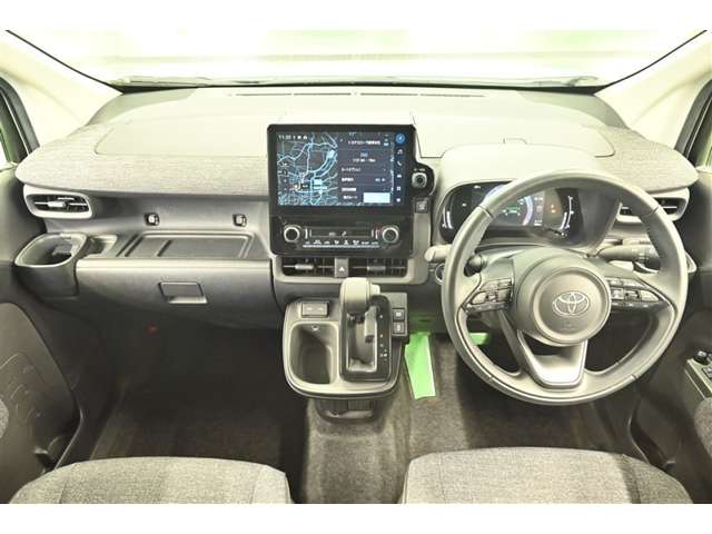 Toyota Sienta 6