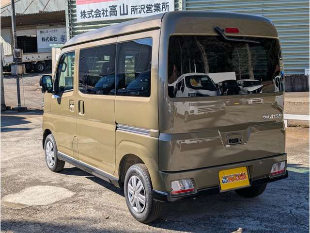 Daihatsu Atrai 11