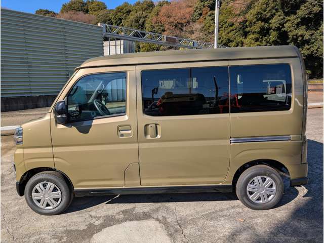 Daihatsu Atrai 12