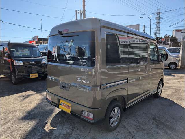 Daihatsu Atrai 9