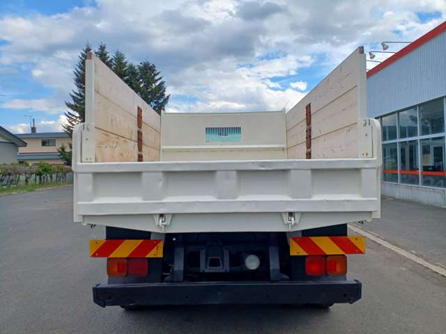 Hino Ranger 11