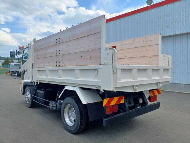 Hino Ranger 12