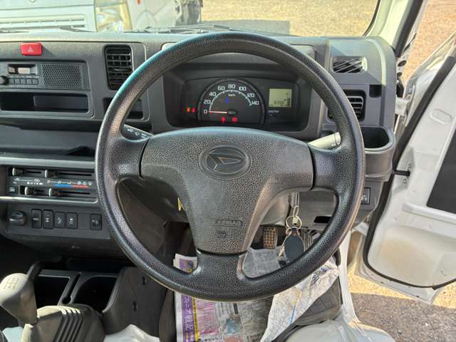 Daihatsu Hijet Truck 12