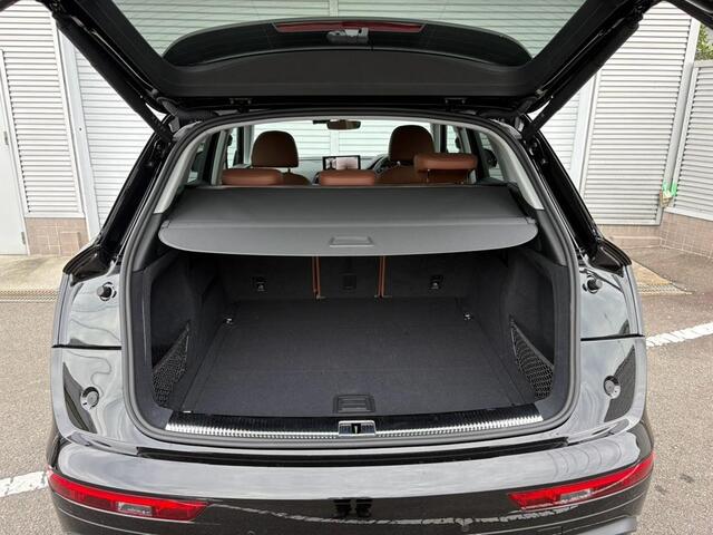 Audi Q5 11