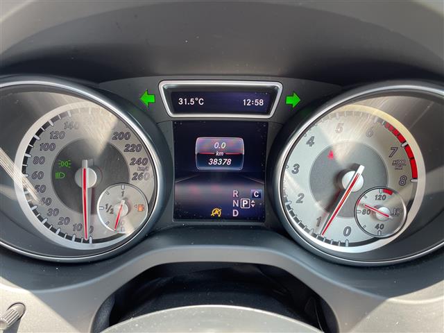 Mercedes-Benz GLA-Class 7