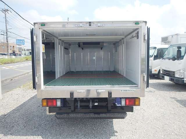 Isuzu Elf 10