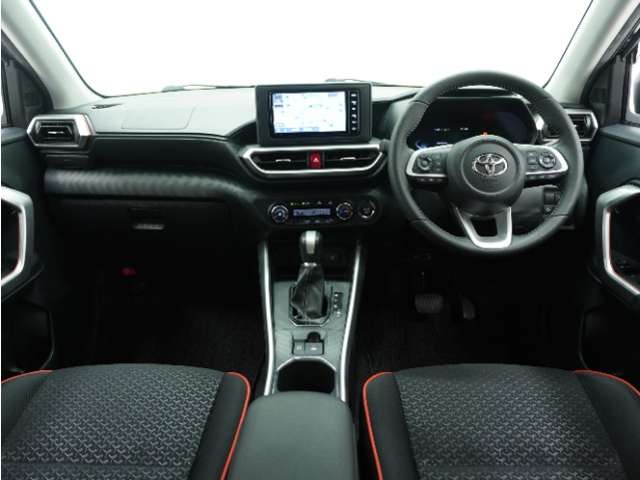 Toyota Raize 12