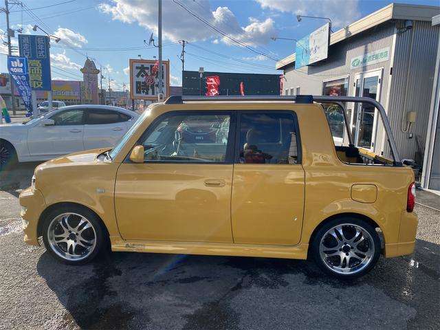 Toyota bB Open Deck 7