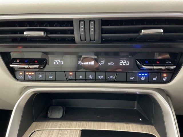 Mazda CX-60 12