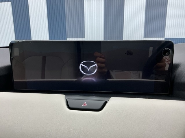 Mazda CX-60 8