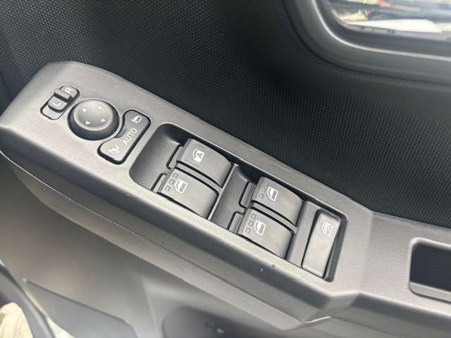 Daihatsu Taft 12
